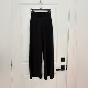 H&M Maternity Dress Pants